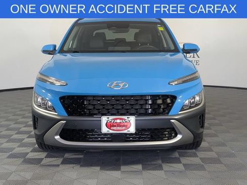 Used 2023 Hyundai Kona Limited AWD/4WD image 3