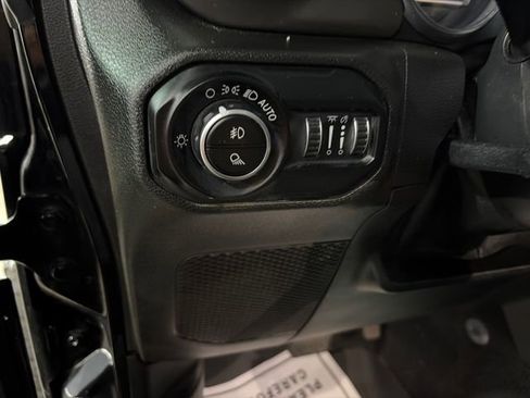 Used 2020 Jeep Gladiator Sport w/ Quick Order Package 24S image 13