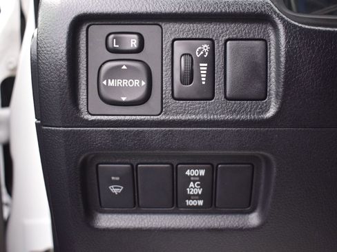 Used 2019 Toyota 4Runner SR5 Premium image 15