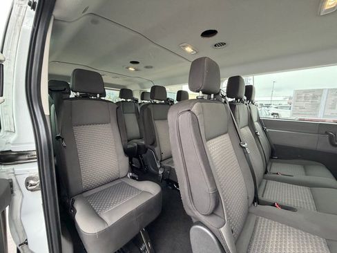 Used 2023 Ford Transit 350 XLT image 19