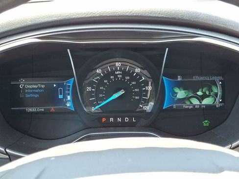 Used 2018 Ford Fusion S FWD image 17