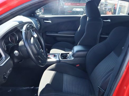 Used 2022 Dodge Charger Scat Pack w/ Navigation & Travel Group RWD image 19