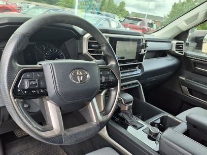 Used 2022 Toyota Tundra SR5 w/ SR5 Convenience Package