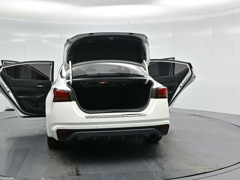 Used 2022 Nissan Altima 2.0 SR image 31