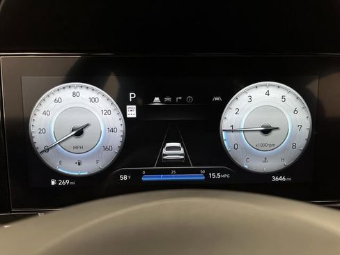 Used 2024 Hyundai Elantra SEL w/ Convenience Package image 18