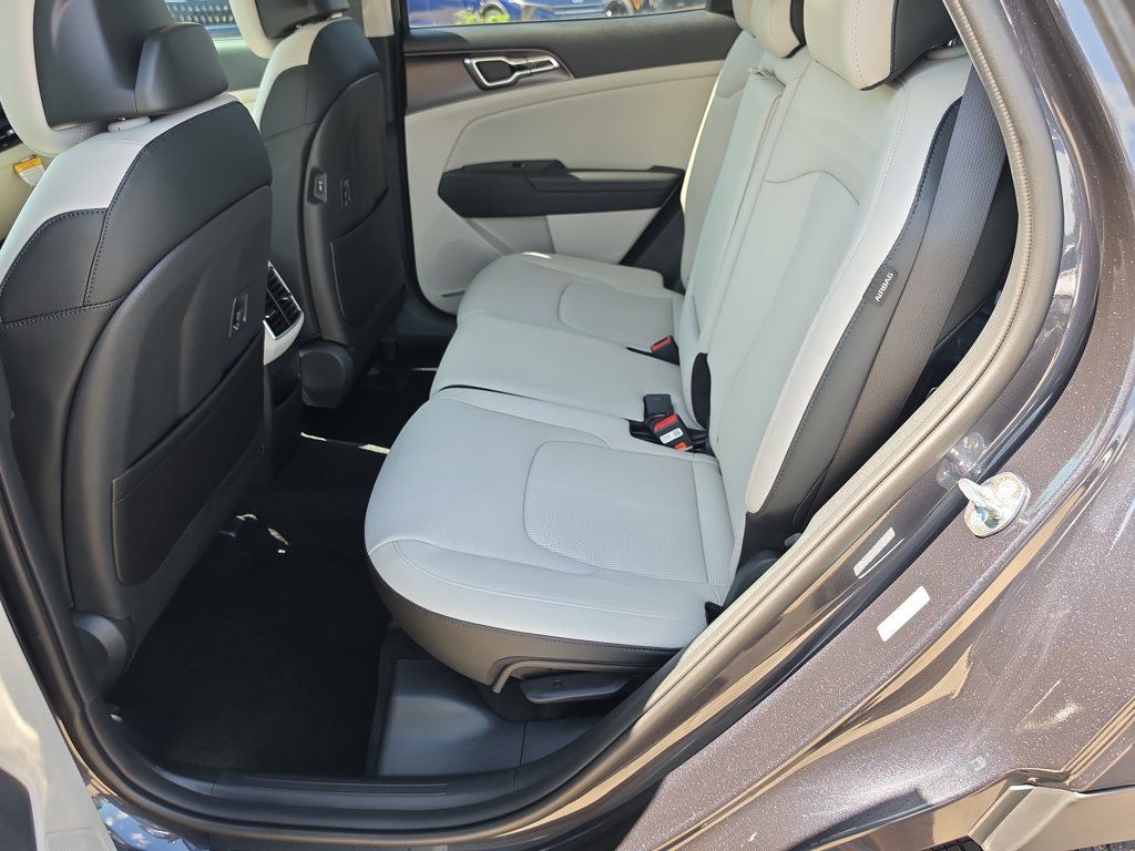 New 2027 Kia Sportage EX FWD image 17