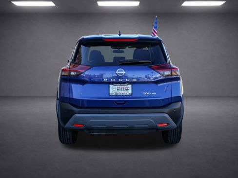 Used 2023 Nissan Rogue SV image 5