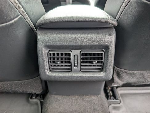 Used 2021 Toyota Camry XSE FWD image 7