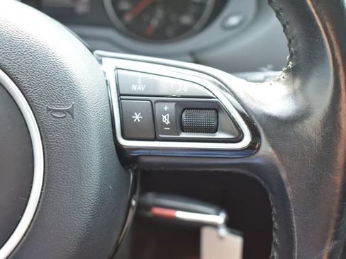 Used 2017 Audi Q3 2.0T Premium FWD image 22