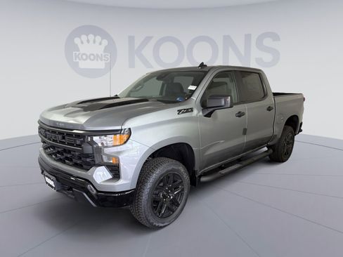 New 2026 Chevrolet Silverado 1500 Custom Trail Boss w/ Turbomax Blackout Package AWD/4WD image 1