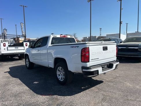 Used 2022 Chevrolet Colorado LT w/ Fleet Safety Package image 5