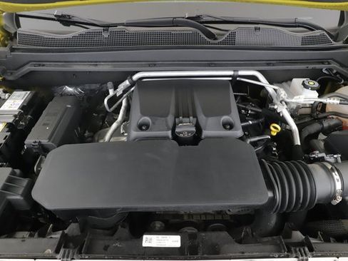 Used 2024 GMC Canyon Elevation w/ Convenience Package image 15