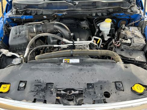 Used 2018 RAM 1500 SLT image 21