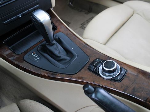 Used 2011 BMW 335i Sedan image 31