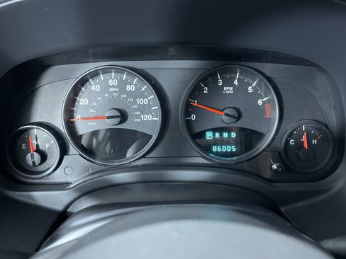Used 2012 Jeep Patriot Sport w/ PWR Value Group AWD/4WD image 16