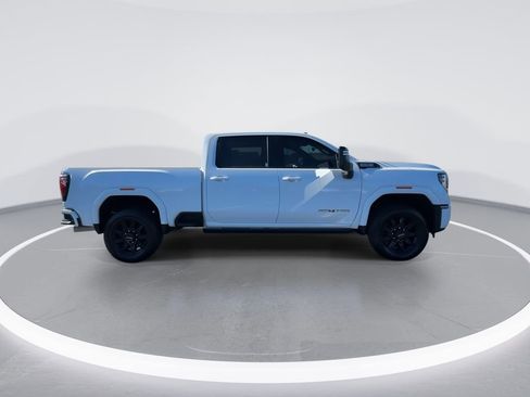 Used 2024 GMC Sierra 2500 AT4 w/ AT4 Premium Plus Package AWD/4WD image 9