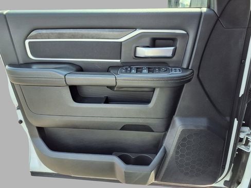 Used 2024 RAM 2500 Big Horn image 18