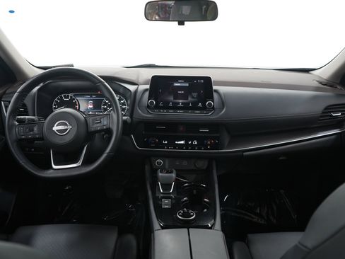 Used 2023 Nissan Rogue SV w/ SV Premium B Package AWD/4WD image 17