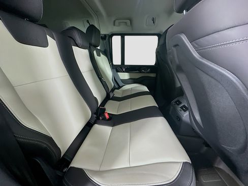 New 2025 INEOS Grenadier Fieldmaster Edition image 47