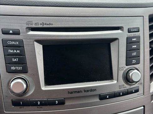 Used 2013 Subaru Outback 2.5i Limited w/ Moonroof Pkg image 53