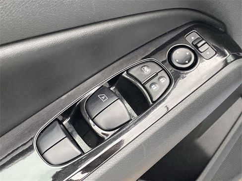 Used 2024 Nissan Altima 2.5 SR image 22