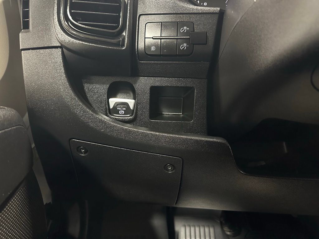 Used 2022 RAM ProMaster 3500 w/ Premium Convenience Group (B) FWD image 17