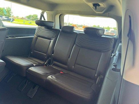 New 2025 Ford Expedition Max Platinum w/ Platinum Ultimate Package AWD/4WD image 7