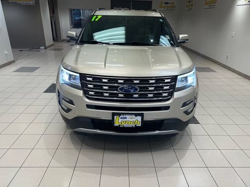 Used 2017 Ford Explorer Limited AWD/4WD image 26