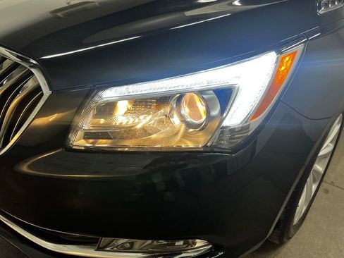 Used 2015 Buick LaCrosse Leather image 10