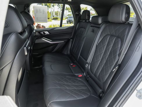 Used 2023 BMW X5 sDrive40i w/ Premium Package image 33