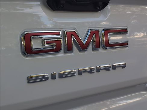 New 2026 GMC Sierra 1500 Elevation w/ Elevation Premium Package image 12