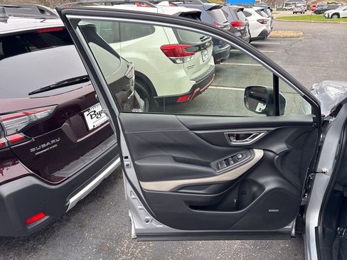 Certified 2023 Subaru Forester Limited image 18