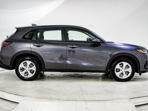 Used 2023 Honda HR-V LX image 11