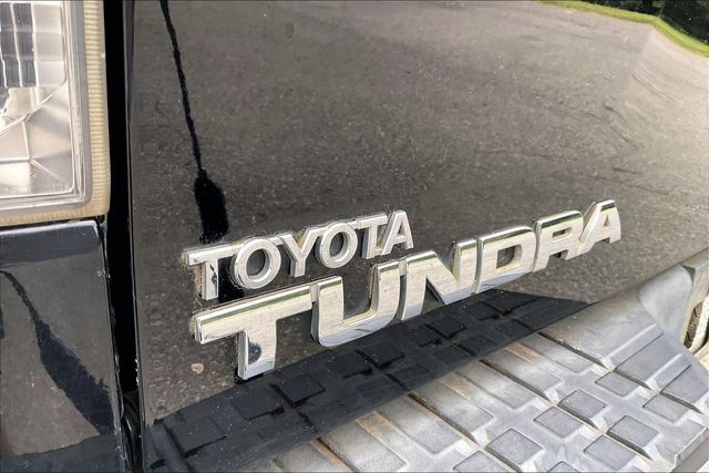 Used 2007 Toyota Tundra SR5 w/ TRD Off-Road Pkg RWD image 20