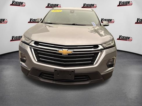 Used 2023 Chevrolet Traverse LT AWD/4WD image 2