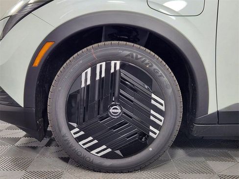 New 2026 Nissan Leaf S+ w/ Floor Mat Package (S+) image 9