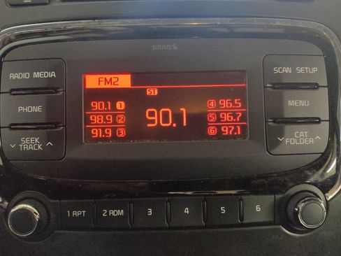 Used 2017 Kia Forte LX FWD image 25