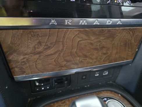 Used 2021 Nissan Armada SL w/ Captain's Chairs Package AWD/4WD image 26