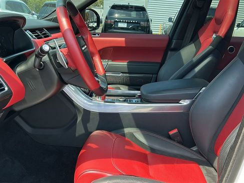 Certified 2022 Land Rover Range Rover Sport SVR AWD/4WD image 10