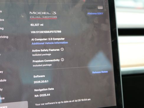 Used 2018 Tesla Model 3 Performance AWD/4WD image 17