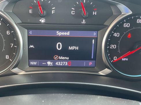 Certified 2023 Chevrolet Equinox Premier FWD image 13