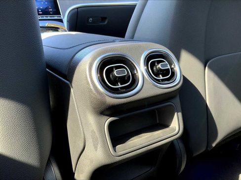 Certified 2026 Mercedes-Benz GLC 300 4MATIC image 22
