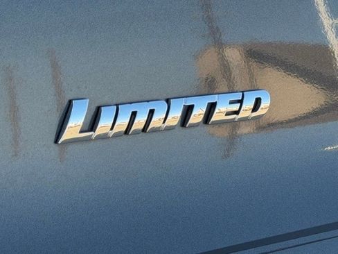 Used 2023 Toyota 4Runner Limited image 8