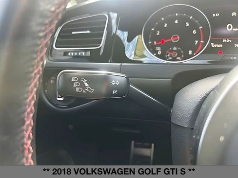 Used 2018 Volkswagen GTI S FWD image 28