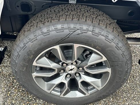 New 2026 Chevrolet Silverado 1500 RST image 24