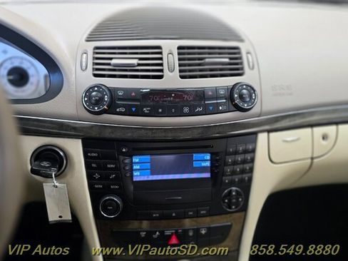 Used 2003 Mercedes-Benz E 500 Sedan image 26