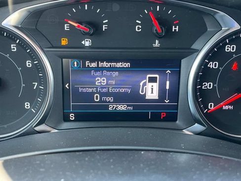 Used 2023 GMC Terrain SLE w/ LPO, Floor Liner Package FWD image 39