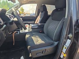 Used 2020 Toyota Tundra SR5 w/ SR5 Upgrade Package AWD/4WD image 6