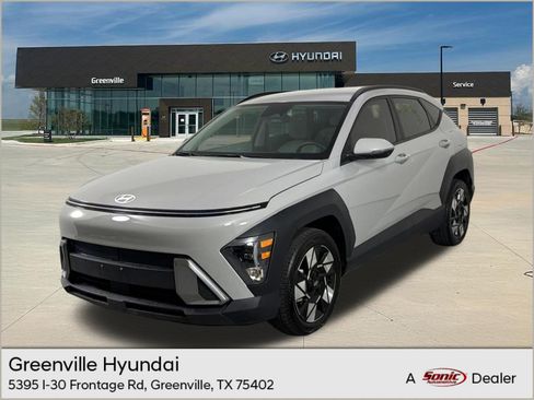 Used 2025 Hyundai Kona SEL FWD image 1