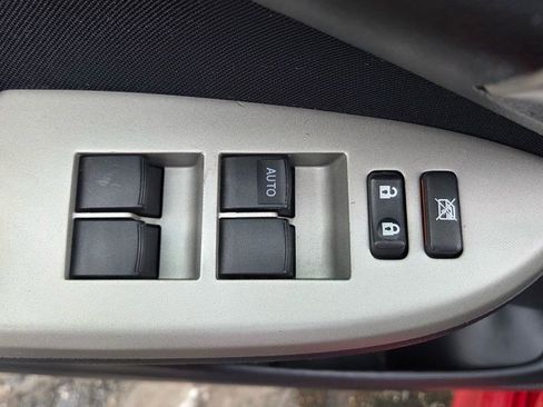Used 2012 Toyota Corolla S FWD image 22